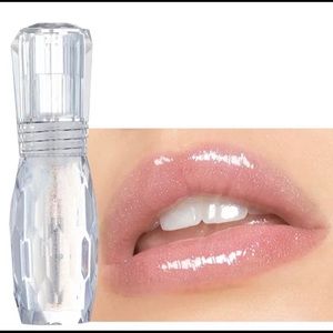 Lip plumper gloss